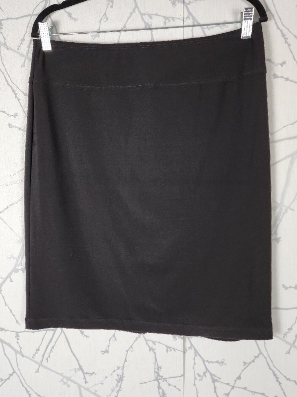 Frank Lyman Black Slinky Stretch Jersey Knit Pull On Pencil Skirt